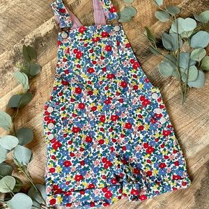 Mini Boden corduroy overall shorts size 6-7y